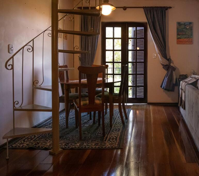 Apartment Apto Inteiro Com 3 Quartos Campos do Jordao